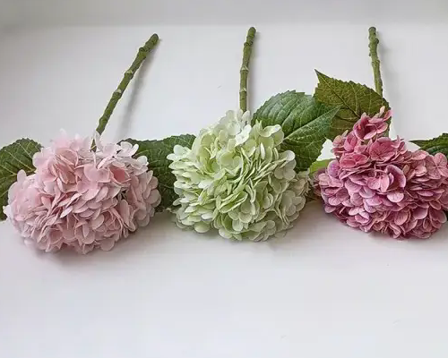 Hoe kies je de kunstmatige hortensia?
