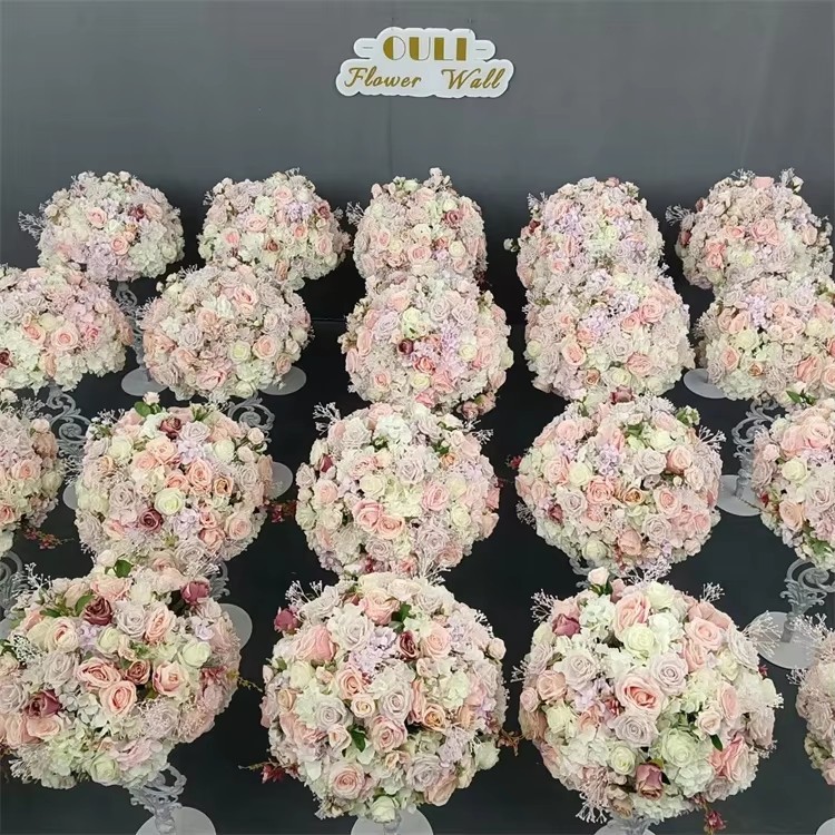 Eenvoudig recept voor kunstmatige pile -bloemenbal centerpieces
