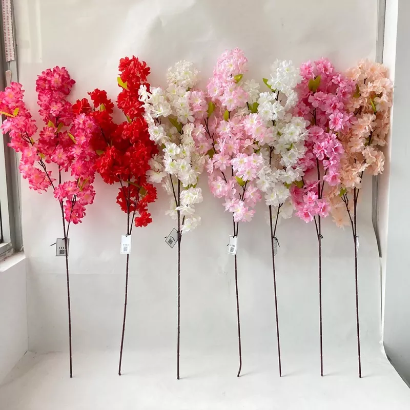Kunstmatige Sakura -boomtakken