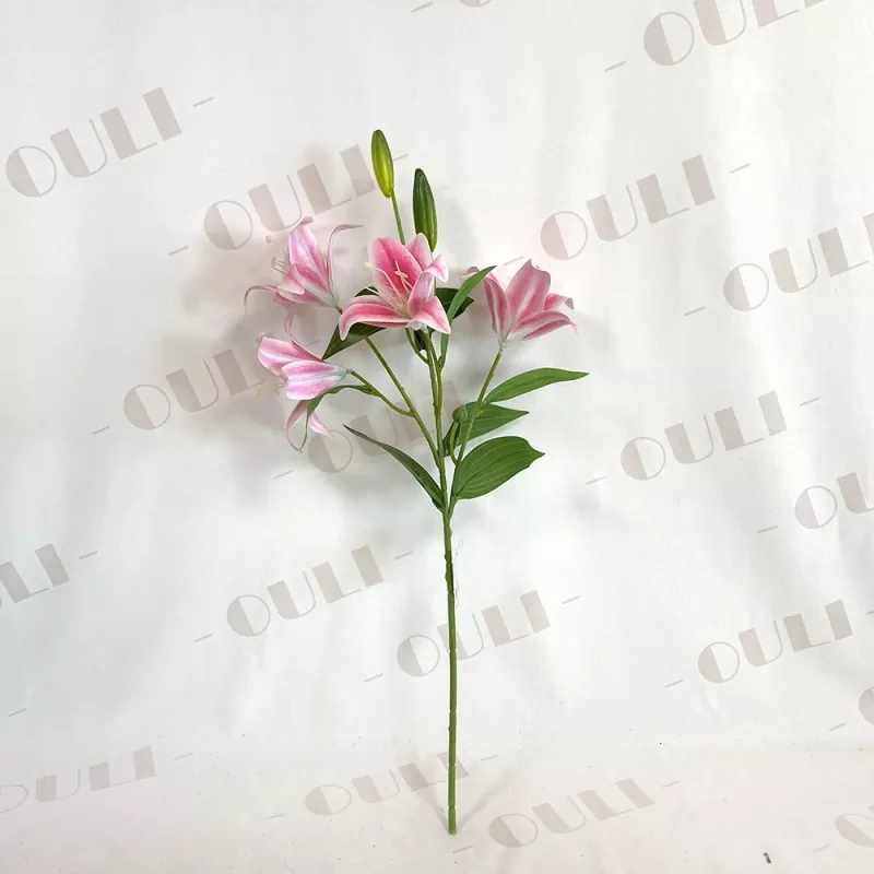 Kunstmatige tijgerleliebloemen