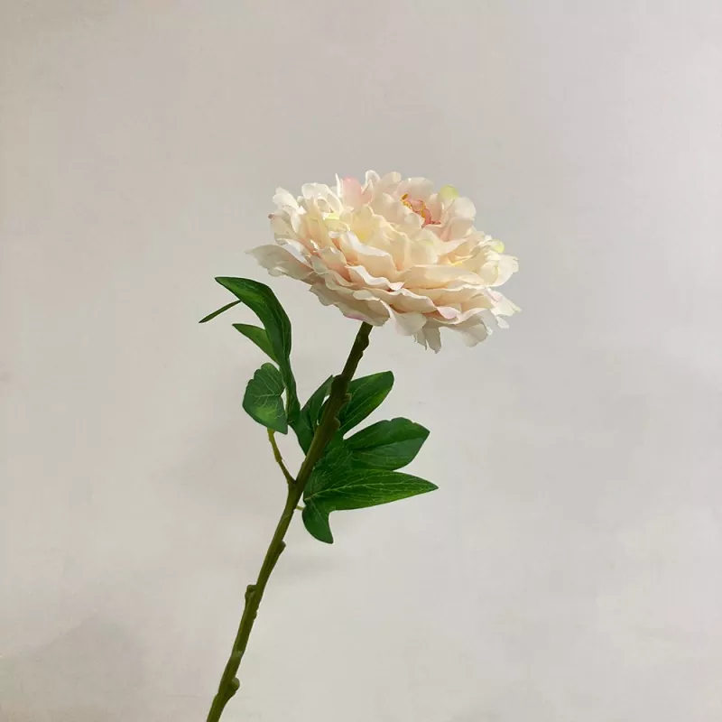 Grote kunstmatige pioenbloemen